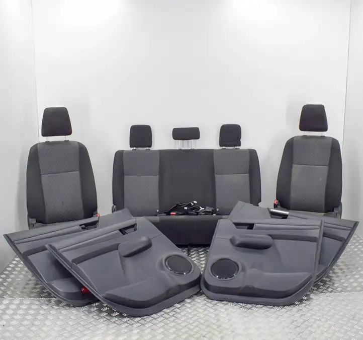Toyota Hilux (AN120, AN130) (2017 - 2020) 676300K880 Комплект салона — фото 1
