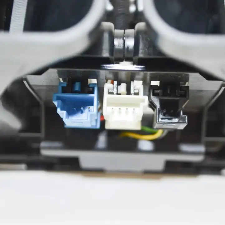 Mercedes-Benz E W212 (2009 - 2016) A2128303154 Декоративная планка — фото 4