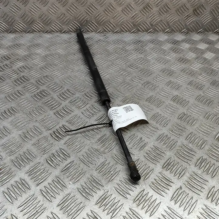 Volvo XC60 (2017 - ) 31365719 Амортизатор крышки багажника — фото 2