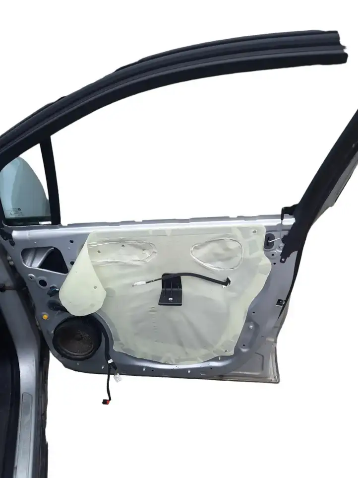 Chevrolet Trax (2013 - 2017) GAN Дверь — фото 5