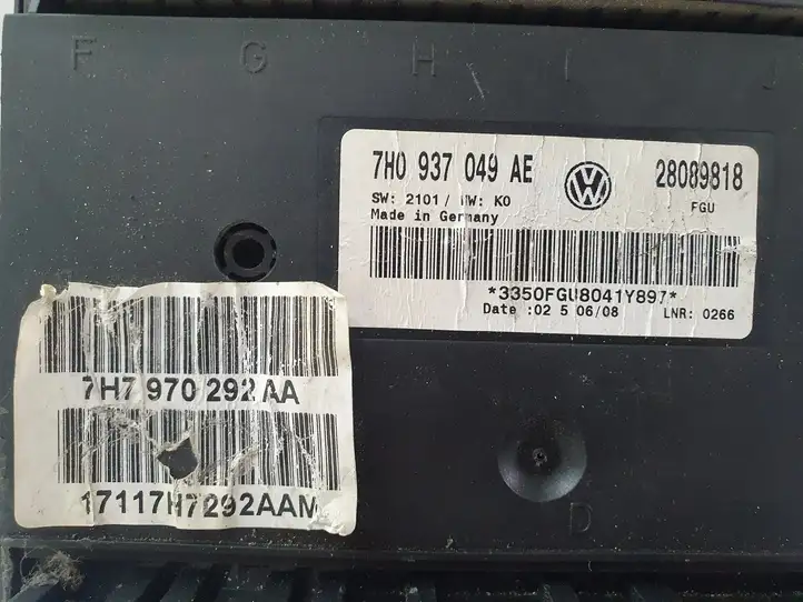 Volkswagen Transporter - Caravelle T5 (2003 - 2009) 7H0937049AE Модуль комфорта — фото 4