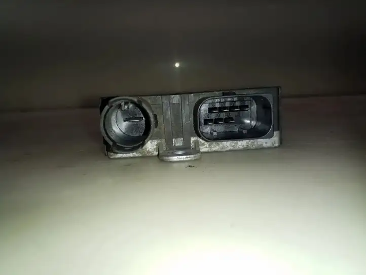 Mercedes-Benz A W169 (2004 - 2012) A6401530479 Реле накала свечей — фото 2