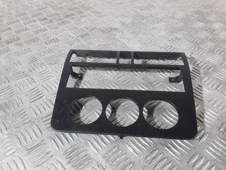 Audi A3/S3 8L (2000 - 2003)  8D1863263 Отделочный щит панели (центральный)