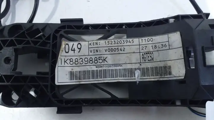 Volkswagen Scirocco (2014 - 2017) 1K8839885K Крепление наружной ручки передней двери — фото 2