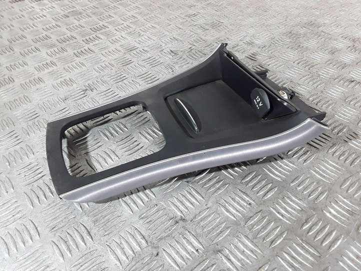 Mercedes-Benz B-class W245 (2008 - 2011)  A1696801207 Рамка рычага переключения передач