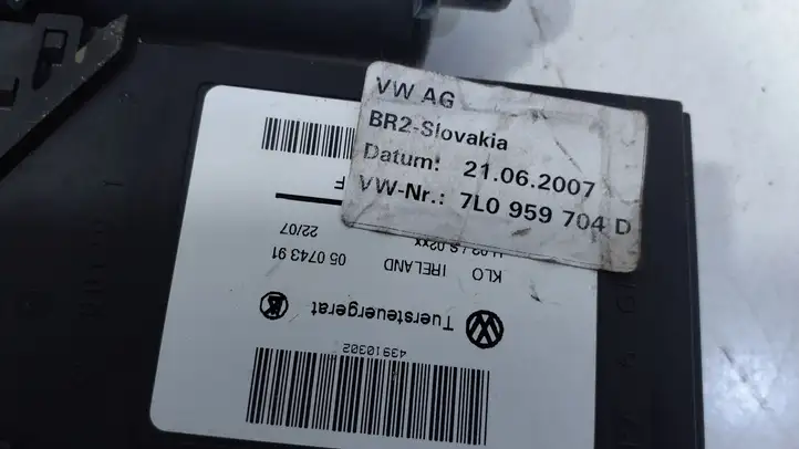Volkswagen Touareg I (2002 - 2010) 7L0959704D Стеклоподъемник задней двери — фото 3