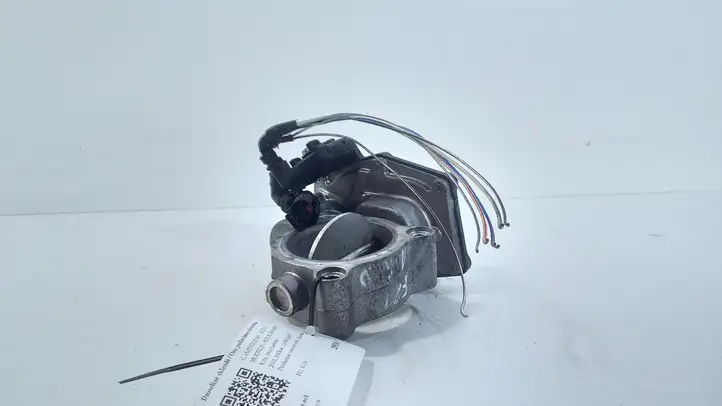 BMW 1 F20 F21 (2011 - 2019) 7810752 Дроссельная заслонка — фото 2