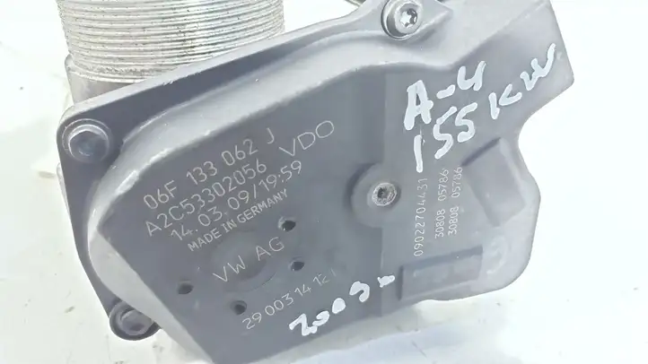 Audi A5 8T 8F (2007 - 2011) 06F133062J Дроссельная заслонка — фото 4