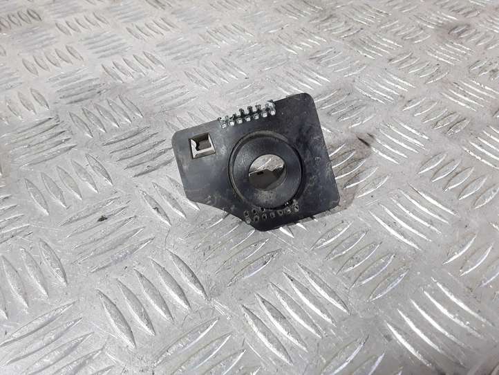 BMW X6 E71 (2008 - 2014)   Кронштейн заднего датчика парковки (PDC)