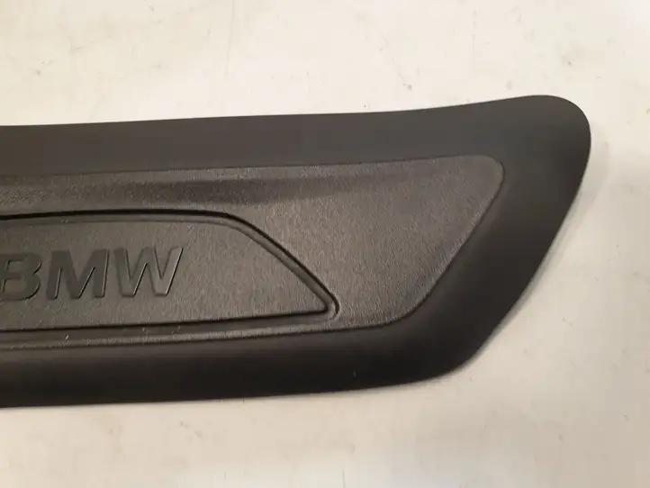 BMW 2 F45 (2014 - 2021) 7298910 Накладка порога — фото 4