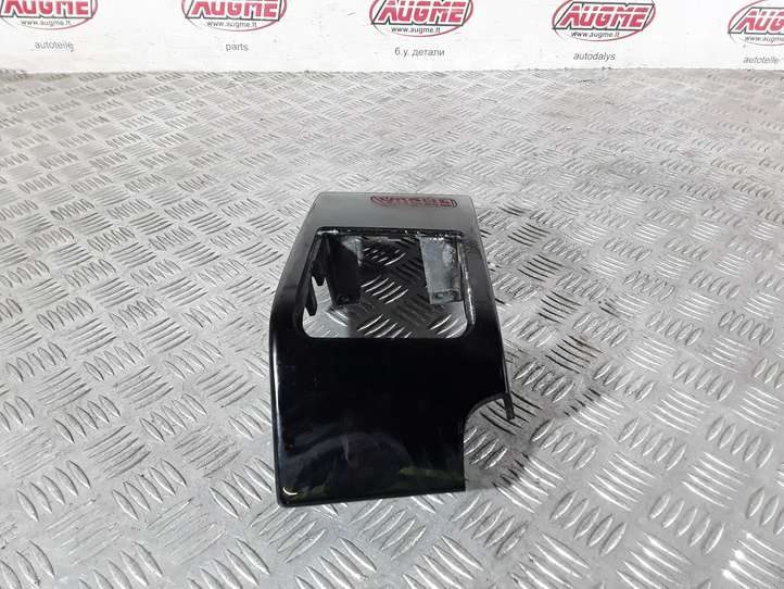 Land Rover Range Rover (2009 - 2012)  FAG500350 Другая деталь панели