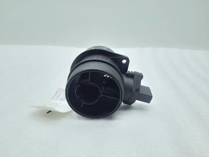 Volkswagen PASSAT B6 (2005 - 2010) 0281002461 Датчик массового расхода воздуха — фото 4