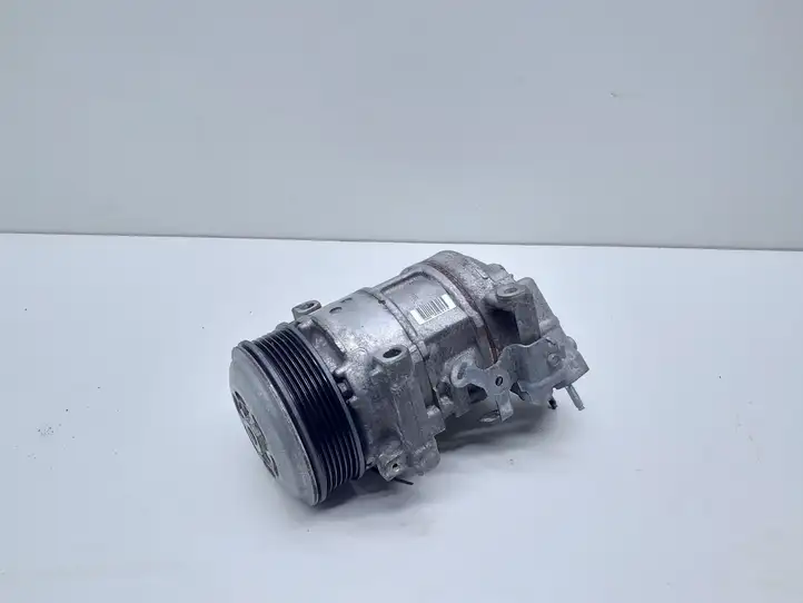 Opel Corsa F (2019 - ) 9828684880 Компрессор (насос) кондиционера воздуха — фото 1
