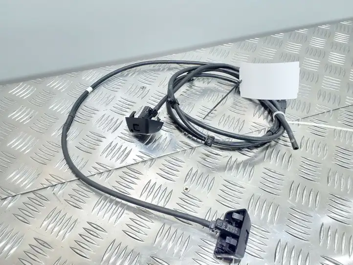 Opel Corsa F (2019 - ) 9835762780 Форсунка омывателя лобового стекла — фото 5
