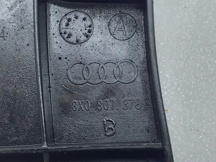 Audi A1 (2010 - 2014) 8X0807378 Кронштейн заднего бампера — фото 4