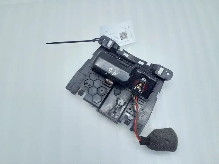 Audi A5 8T 8F (2007 - 2011) 8K0857951 Передняя пепельница — фото 5