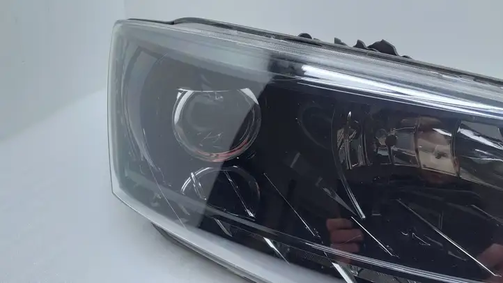Skoda Fabia Mk3 (NJ) (2015 - 2021) 6V2941016B Передняя фара — фото 7