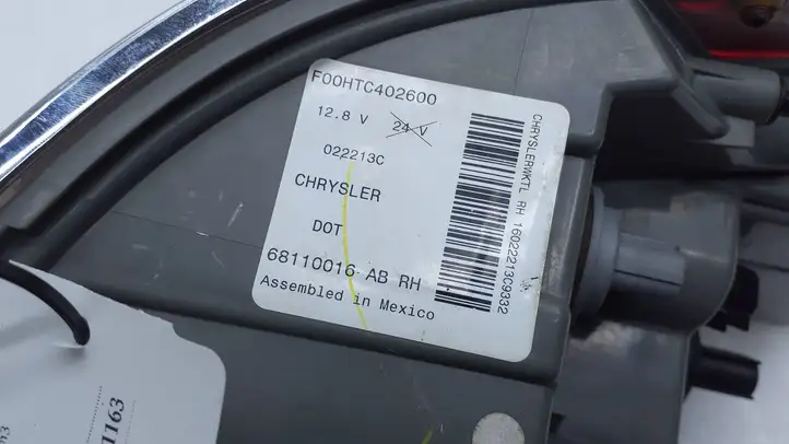 Jeep Grand Cherokee (2010 - 2021) F00HTC402600 Задний фонарь в кузове — фото 9