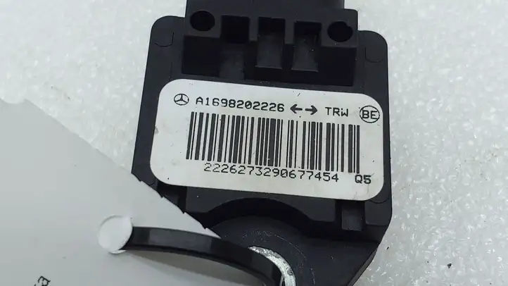 Mercedes-Benz B-class W245 (2005 - 2008) A1698202226 Датчик удара SRS — фото 3