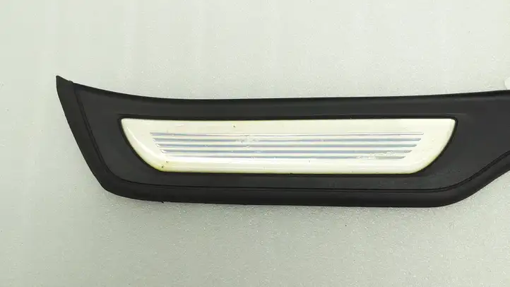 BMW 3 E90 E91 (2005 - 2012) 7963267 Внутренняя отделка заднего порога — фото 2