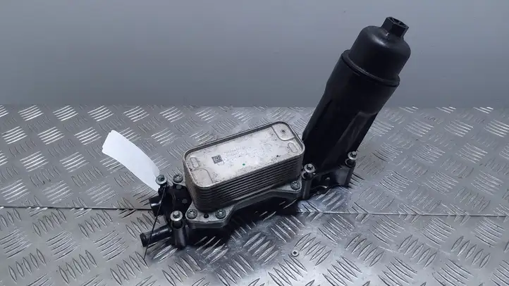 Jeep Grand Cherokee (2010 - 2021) 6790424411 Кронштейн масляного фильтра — фото 1
