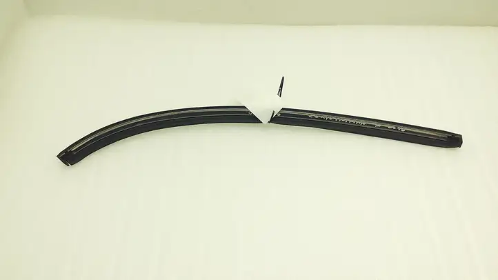 Mini Cooper Countryman R60 (2010 - 2016) 9803780 Облицовка заднего бокового стекла — фото 4