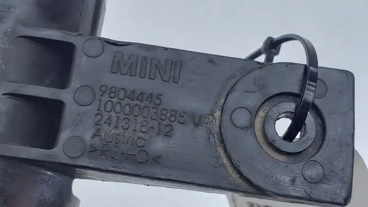 Mini Cooper Countryman R60 (2010 - 2016) 9804445 Кронштейн топливного фильтра — фото 2