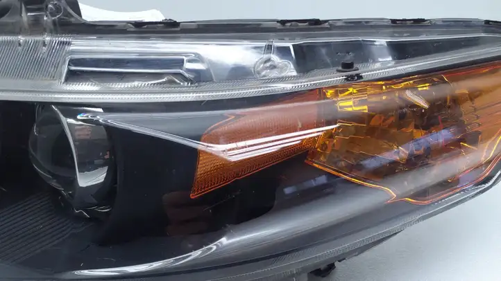 Honda Accord (2008 - 2016) Передняя фара — фото 9