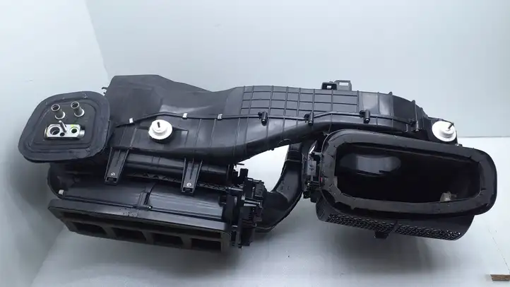 Jeep Grand Cherokee (2010 - 2021) P68245823AF Комплект системы вентиляции салона — фото 4