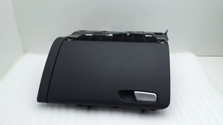 Audi A4 S4 B8 8K (2007 - 2011) 8K1857035B Бардачок в сборе — фото 1