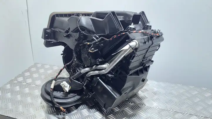 BMW 2 F45 (2014 - 2021) 9262479 Комплект системы вентиляции салона — фото 20