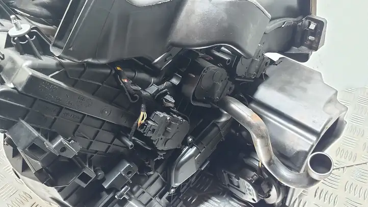 BMW 2 F45 (2014 - 2021) 9262479 Комплект системы вентиляции салона — фото 24