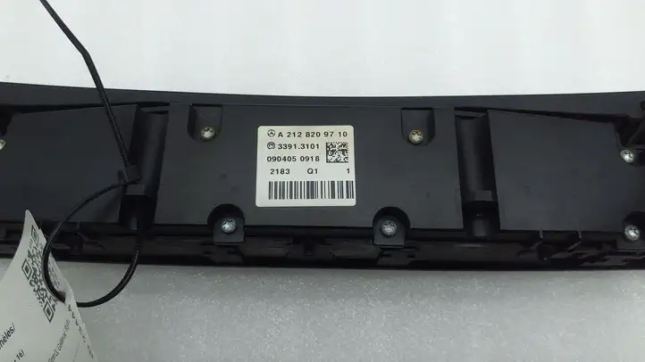 Mercedes-Benz E W212 (2009 - 2016) A2128209710 Другие включатели / ручки/ переключатели — фото 3