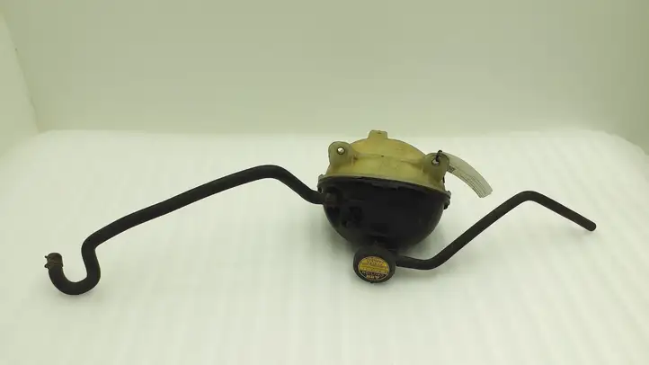 Toyota Avensis T250 (2003 - 2006) 164800G020D Расширительный бачок — фото 1