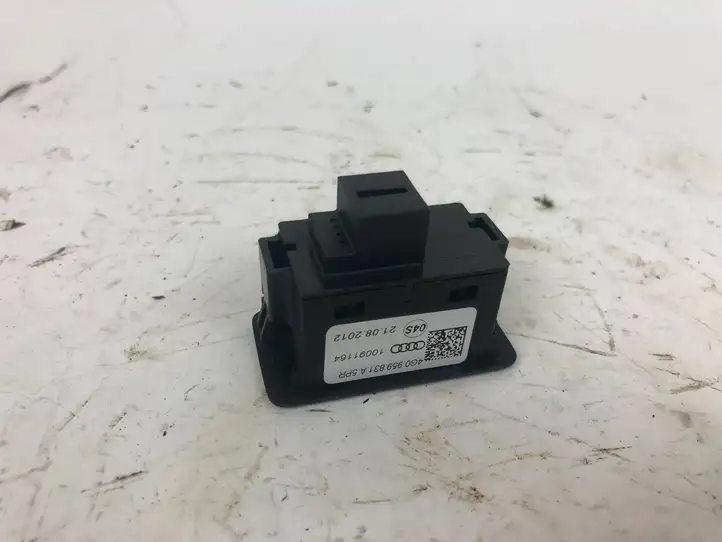 Audi Q5 SQ5 (2012 - 2017) 4G0959831A Кнопка закрытия крышки багажника — фото 2