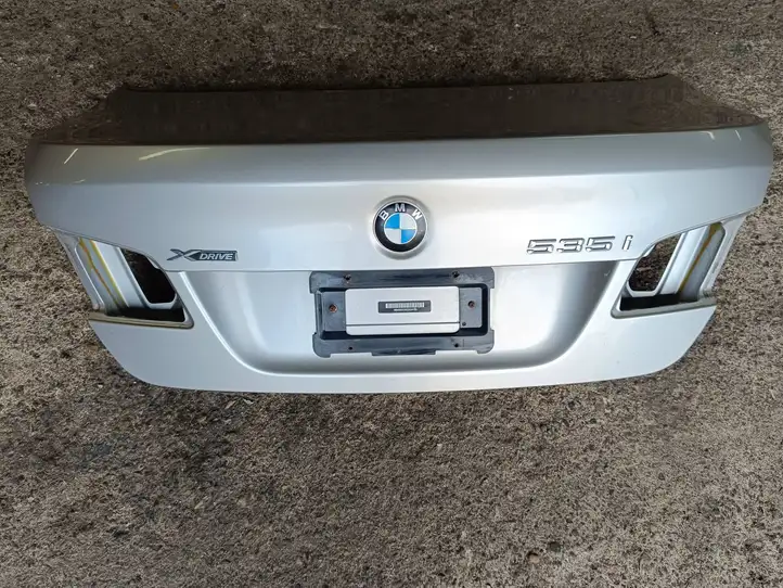 BMW 5 F10 F11 (2009 - 2016) Крышка багажника — фото 1