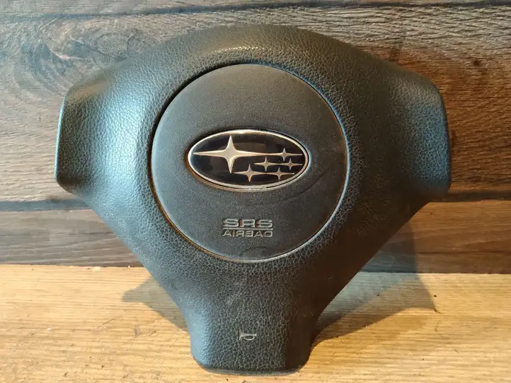 Subaru Legacy (2003 - 2009) Подушка безопасности руля — фото 1