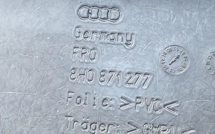 Audi A4 S4 B6 8E 8H (2000 - 2006) 8H0871277 Прочие детали салона — фото 4