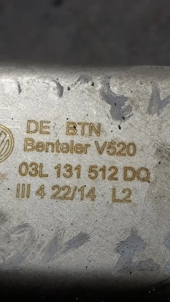 Volkswagen PASSAT B7 (2011 - 2014) 03L131512DQ Охладитель клапана EGR — фото 3