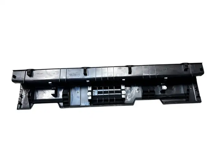 Toyota bZ4X (2021 - ) 5857742090 Отделка порога багажника — фото 7
