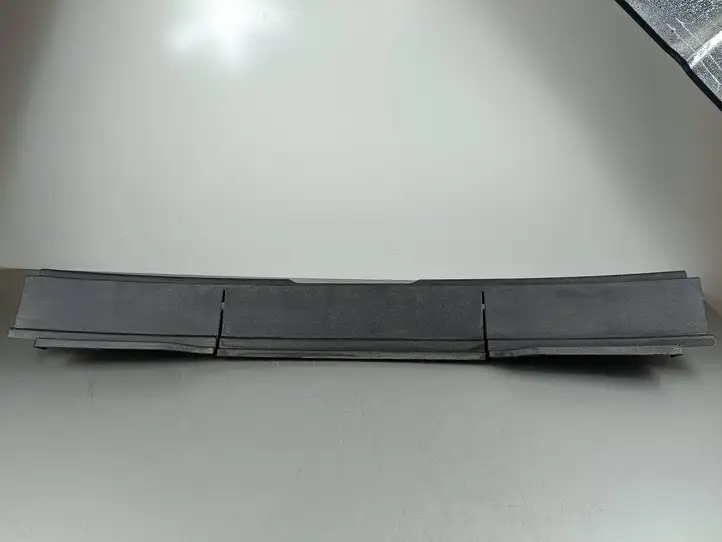 Honda CR-V (2022 - ) 846413B4H0 Отделка порога багажника — фото 6