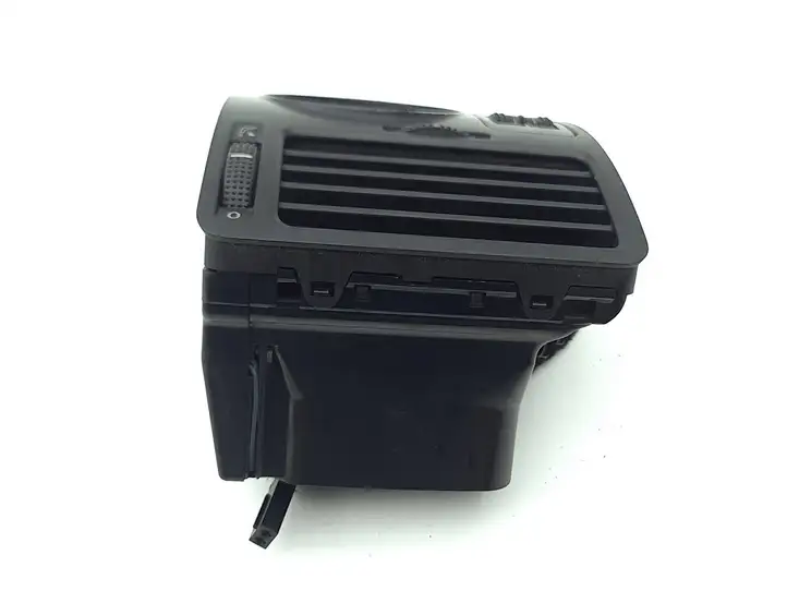 Volkswagen Bora (1998 - 2005) 1j1819710b Боковой воздушный дефлектор — фото 9