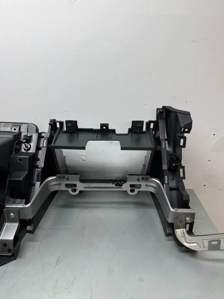Subaru BRZ (2012 - 2016) 66055CA010 Коврик выдвижного ящика — фото 11