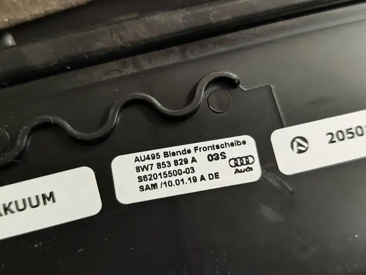 Audi A5 (2016 - )  8W7853829A Отделка стоек лобового стекла