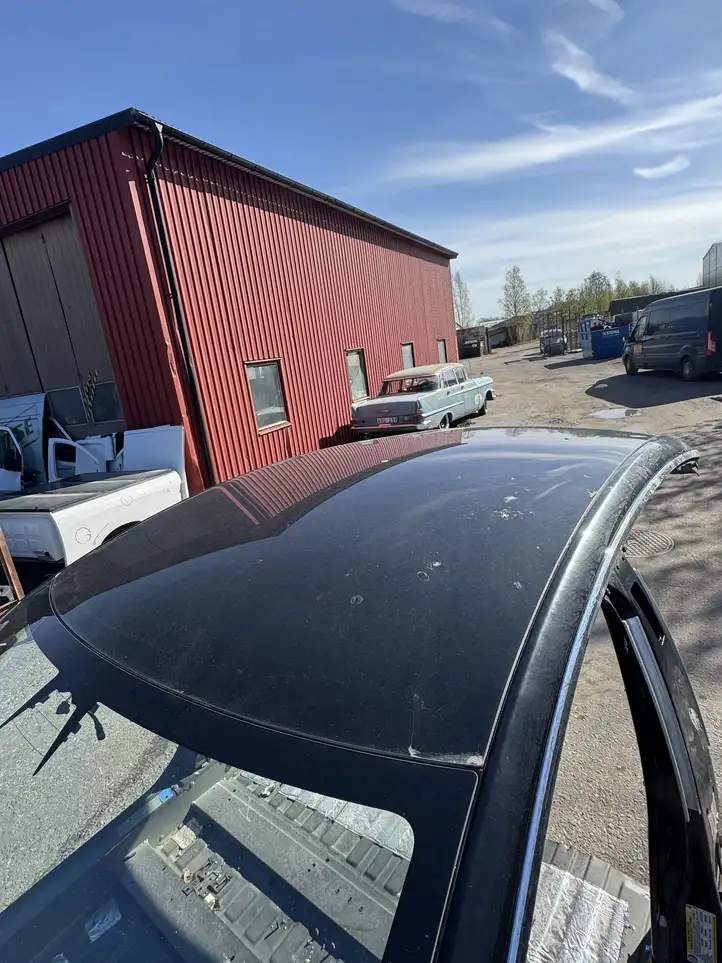 Tesla Model S (2016 - 2021) Передняя часть кузова — фото 2