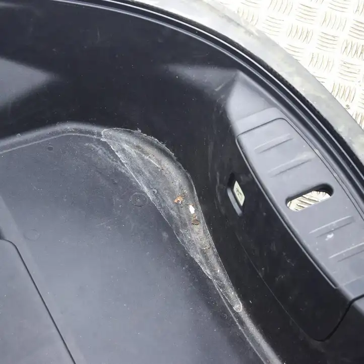 Tesla Model 3 (2017 - 2023) 109585800D Другая часть кузова — фото 6