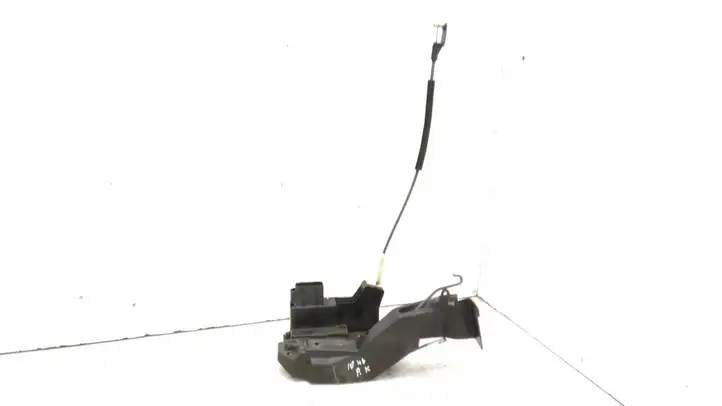 Ford Maverick (2004 - 2007)  5L8478219A65DGCJA Замок передней двери