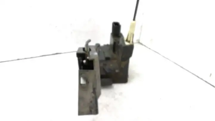 Ford Maverick (2004 - 2007)  5L8478219A65DGCJA Замок передней двери