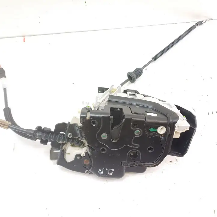 Bentley Flying Spur (2013 - 2019) 4W1837016 Замок передней двери — фото 3