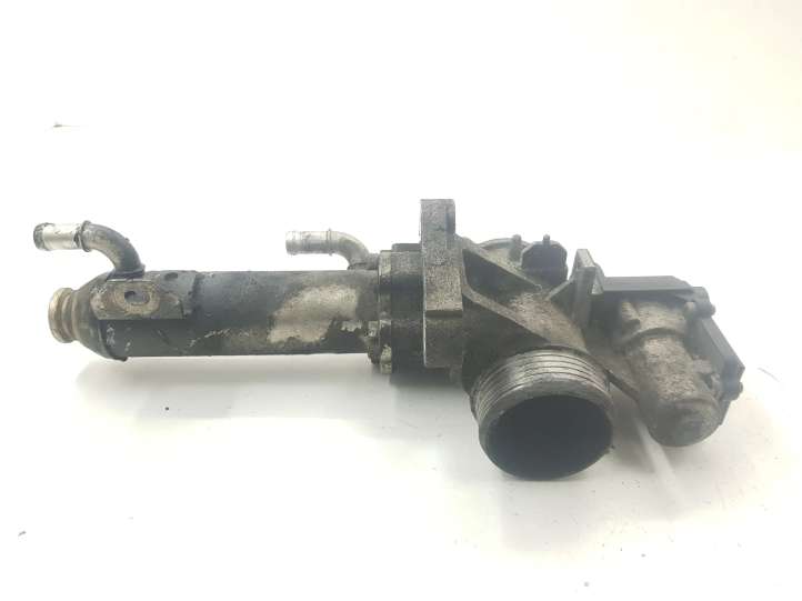 Volvo XC90 (2006 - 2014)  30677714 Охладитель EGR